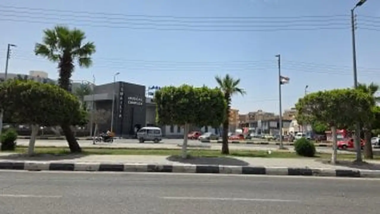 طقس الجمعة في الإسماعيلية: انخفاض الحرارة وأجواء غائمة جزئيًا